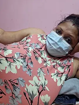 Snapshot of kunjan789 chatting on October 28, 2025, 2:37 am kunjan789 online show from October 28, 2025, 2:37 am