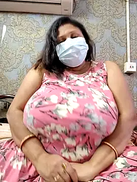 Snapshot of kunjan789 chatting on November 19, 2025, 6:24 am kunjan789 online show from November 19, 2025, 6:24 am