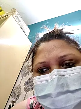 Snapshot of kunjan789 chatting on November 30, 2025, 2:59 am kunjan789 online show from November 30, 2025, 2:59 am