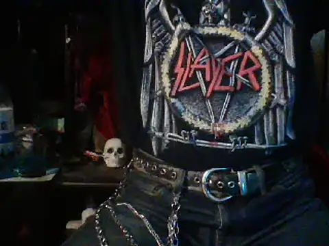 Snapshot of mrdemoncrowly chatting on March 6, 2025, 8:52 am mrdemoncrowly online show from March 6, 2025, 8:52 am