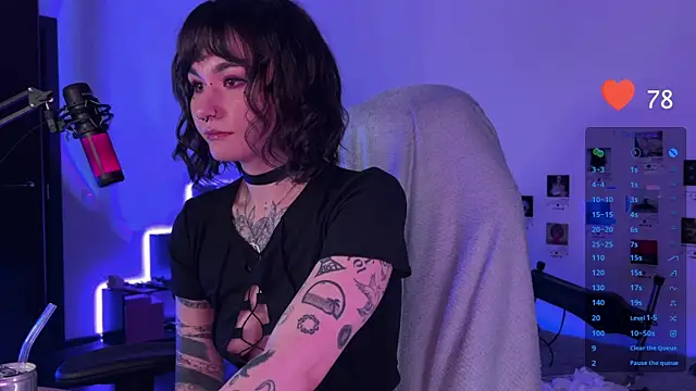 Snapshot of deadlysweet chatting on December 29, 2024, 1:13 am deadlysweet online show from December 29, 2024, 1:13 am