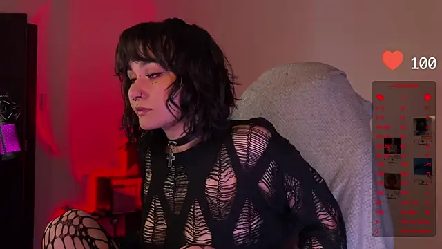 Snapshot of deadlysweet chatting on January 11, 2025, 10:51 pm deadlysweet online show from January 11, 2025, 10:51 pm