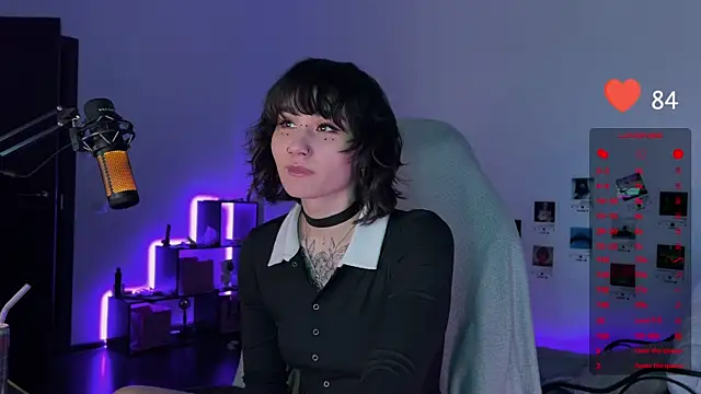 Snapshot of deadlysweet chatting on February 12, 2025, 4:54 am deadlysweet online show from February 12, 2025, 4:54 am