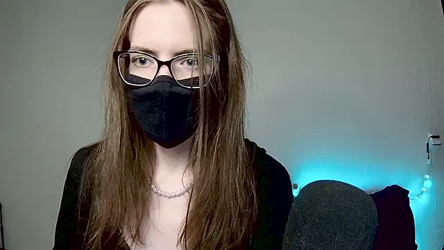 amber candyfloss online show from May 3, 2026, 1:44 am
