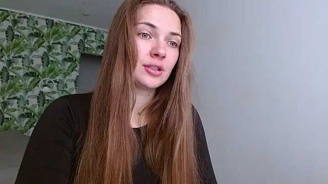 Olivia shine online show from October 5, 2025, 4:22 am