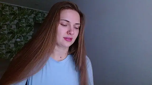 Olivia shine online show from October 11, 2025, 4:22 am