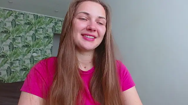 Snapshot of Olivia_shine chatting on May 30, 2026, 4:20 am Olivia shine online show from May 30, 2026, 4:20 am