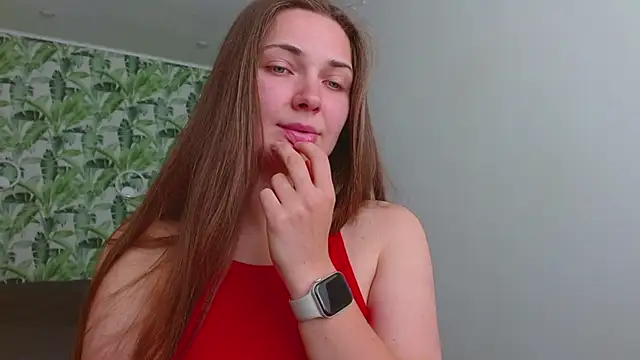 Snapshot of Olivia_shine chatting on June 5, 2026, 6:52 am Olivia shine online show from June 5, 2026, 6:52 am