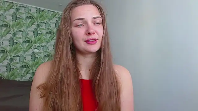 Snapshot of Olivia_shine chatting on June 17, 2026, 4:26 am Olivia shine online show from June 17, 2026, 4:26 am
