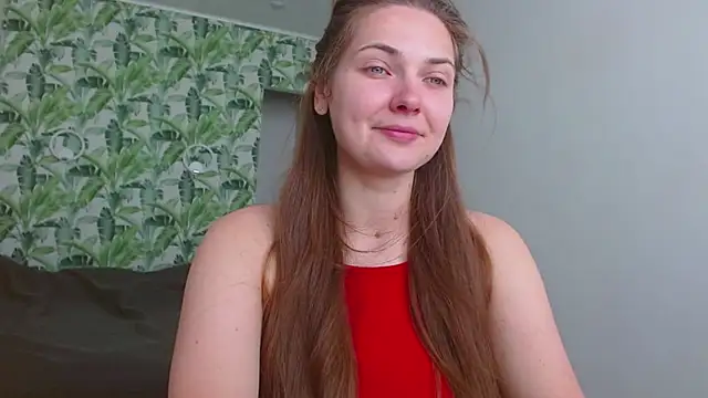 Snapshot of Olivia_shine chatting on June 21, 2026, 4:26 am Olivia shine online show from June 21, 2026, 4:26 am