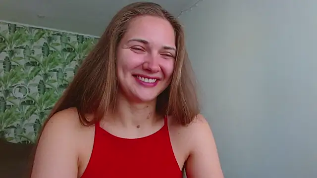Snapshot of Olivia_shine chatting on August 2, 2026, 4:22 am Olivia shine online show from August 2, 2026, 4:22 am