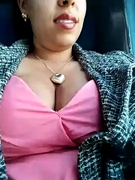 Emily Wane online show from December 10, 2024, 3:01 pm