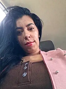 Snapshot of Emily_Wane chatting on May 16, 2026, 5:12 pm Emily Wane online show from May 16, 2026, 5:12 pm