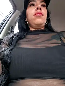 Snapshot of Emily_Wane chatting on June 25, 2026, 5:17 pm Emily Wane online show from June 25, 2026, 5:17 pm