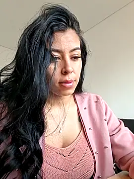 Snapshot of Emily_Wane chatting on June 26, 2026, 4:55 pm Emily Wane online show from June 26, 2026, 4:55 pm