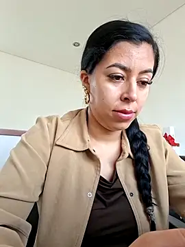 Snapshot of Emily_Wane chatting on June 28, 2026, 4:24 pm Emily Wane online show from June 28, 2026, 4:24 pm