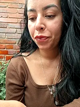 Snapshot of Emily_Wane chatting on July 17, 2026, 6:02 pm Emily Wane online show from July 17, 2026, 6:02 pm