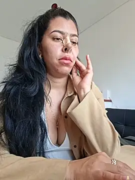 Snapshot of Emily_Wane chatting on July 28, 2026, 6:20 pm Emily Wane online show from July 28, 2026, 6:20 pm