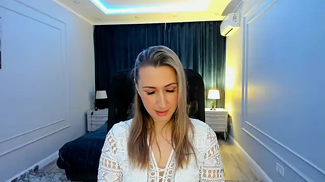 PassionGlow online show from March 18, 2025, 3:31 am