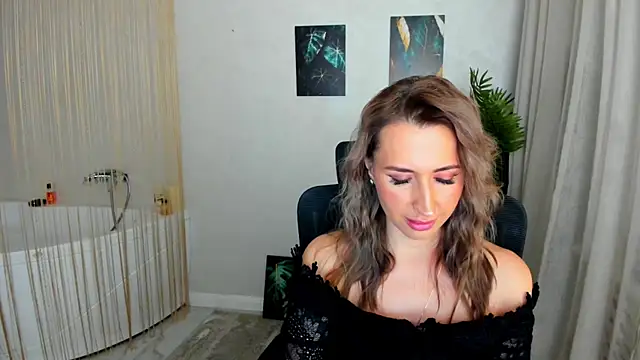 PassionGlow online show from November 22, 2025, 7:35 pm