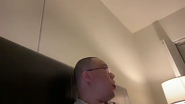 Snapshot of slaveasianboy chatting on January 14, 2025, 12:45 pm slaveasianboy online show from January 14, 2025, 12:45 pm