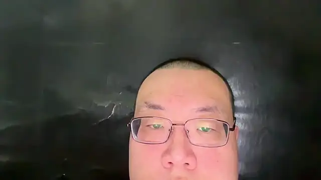 Snapshot of slaveasianboy chatting on February 28, 2025, 3:15 pm slaveasianboy online show from February 28, 2025, 3:15 pm