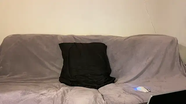 Snapshot of yoy_dee_oh chatting on November 25, 2025, 5:57 pm yoy dee oh online show from November 25, 2025, 5:57 pm