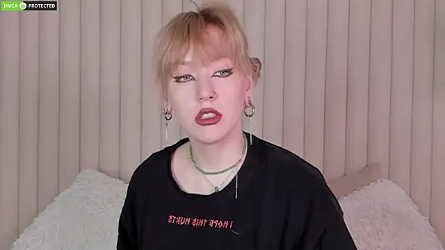 RachelCart online show from October 11, 2025, 3:06 am