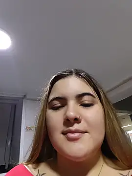 Snapshot of EVELIN_MASON chatting on June 10, 2026, 11:03 pm EVELIN MASON online show from June 10, 2026, 11:03 pm