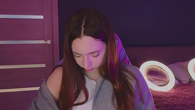 YasmineWest online show from October 10, 2025, 1:48 am