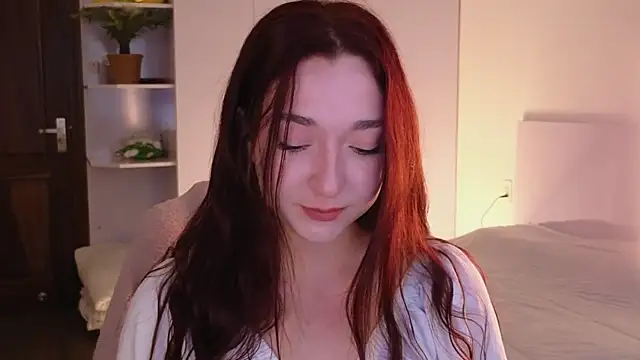 YasmineWest online show from June 17, 2026, 1:08 am
