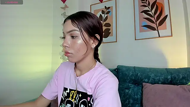 Snapshot of amysc chatting on March 3, 2025, 1:53 pm amysc online show from March 3, 2025, 1:53 pm