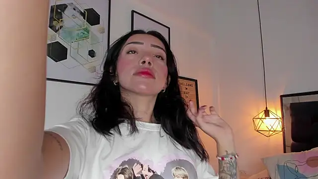 Snapshot of amysc chatting on November 7, 2025, 1:44 pm amysc online show from November 7, 2025, 1:44 pm