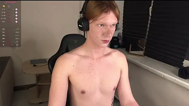 carthylovvve online show from December 5, 2025, 2:47 pm