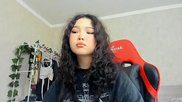 Snapshot of wastforu chatting on February 18, 2025, 8:27 am wastforu online show from February 18, 2025, 8:27 am