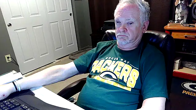 nobledad online show from January 11, 2026, 2:49 am