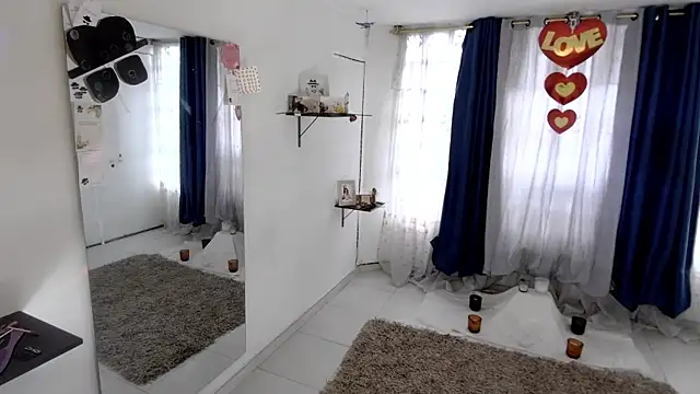 Snapshot of lollita_23_ chatting on August 4, 2026, 3:47 pm lollita 23 online show from August 4, 2026, 3:47 pm