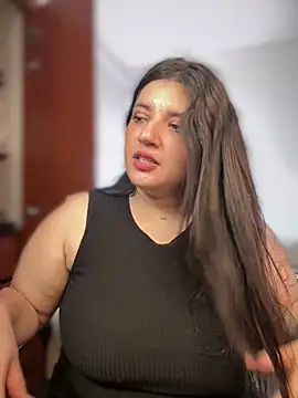 Snapshot of horny_roomiess chatting on May 28, 2026, 7:44 pm horny roomiess online show from May 28, 2026, 7:44 pm