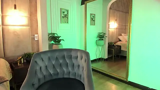 Snapshot of Victoria-Harper chatting on February 13, 2025, 12:11 pm Victoria-Harper online show from February 13, 2025, 12:11 pm