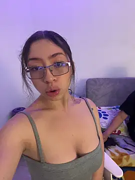 CoreAlejito online show from May 25, 2026, 9:43 pm