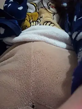 Snapshot of rossana99_ chatting on November 21, 2025, 7:45 pm rossana99 online show from November 21, 2025, 7:45 pm