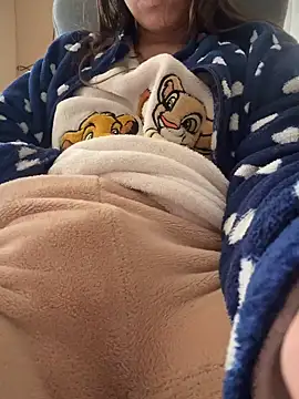 Snapshot of rossana99_ chatting on March 14, 2026, 11:48 am rossana99 online show from March 14, 2026, 11:48 am