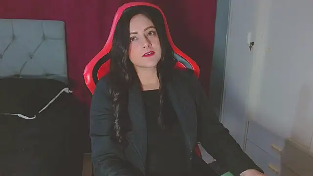 Noamartin  online show from February 16, 2026, 11:23 pm