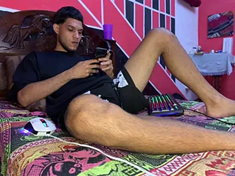 tanned boy online show from May 6, 2026, 5:40 pm