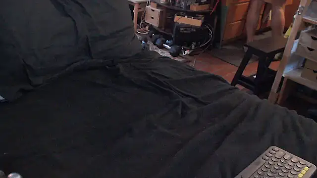 Snapshot of Dark_Asteroid chatting on December 20, 2025, 8:05 pm Dark Asteroid online show from December 20, 2025, 8:05 pm