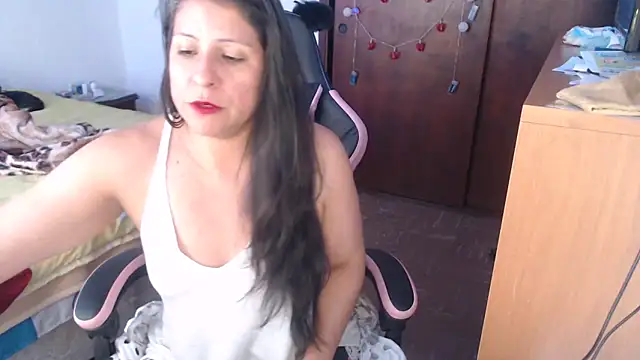 LucifernandaSw online show from April 23, 2026, 2:08 pm