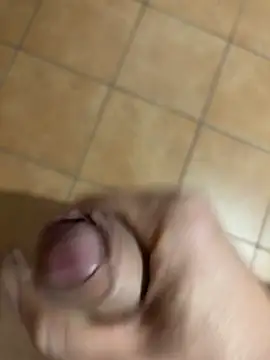 cumshotmen98 online show from March 7, 2026, 3:25 am