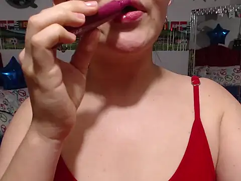 Snapshot of Angela_18honey chatting on June 25, 2026, 3:17 am Angela 18honey online show from June 25, 2026, 3:17 am