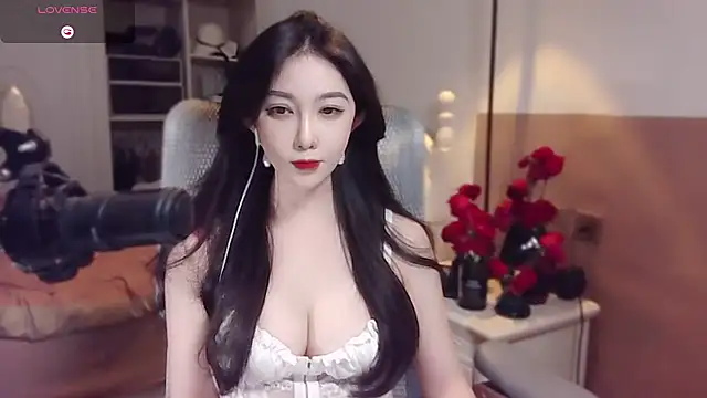 Snapshot of vyizh- chatting on March 14, 2025, 2:41 pm vyizh- online show from March 14, 2025, 2:41 pm