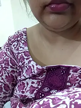 Snapshot of _Redwine_ chatting on February 25, 2025, 8:41 pm Redwine online show from February 25, 2025, 8:41 pm